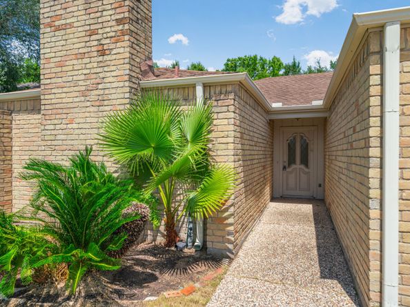 7123 Rio Blanco Drive, Houston TX 77083