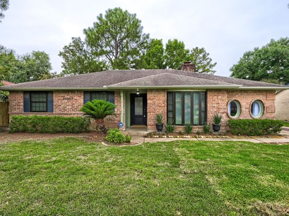11007 Ensbrook Drive, Houston TX 77099