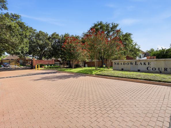12343 Shadowvista Drive, Houston TX 77082