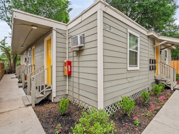 7938 Kerr Street 6, Houston TX 77029