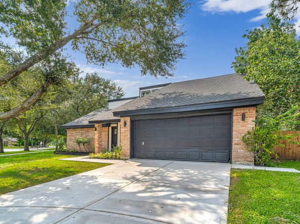 2627 Ferry Landing, Sugar Land TX 77478