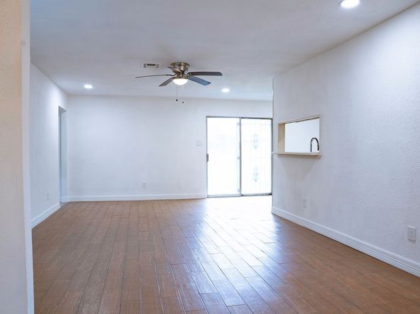 12130 Glenhollow Drive, Houston TX 77048