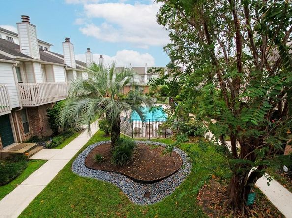 2626 North Boulevard 18, Houston TX 77098