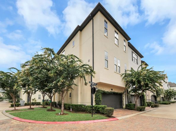 10928 Wrenwood Park, Houston TX 77043