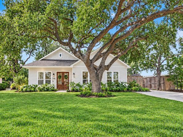 702 W 41st Street, Houston TX 77018