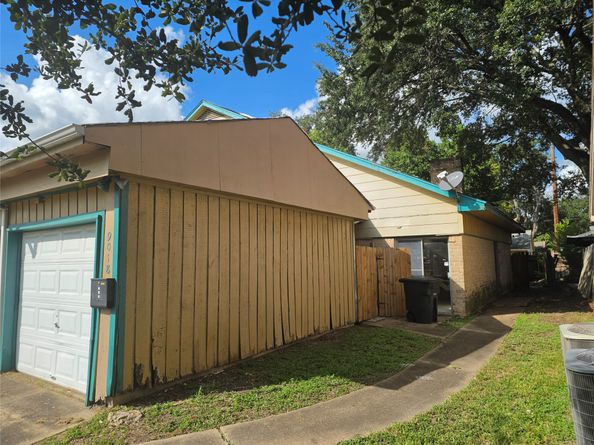 9018 Triola Lane, Houston TX 77036