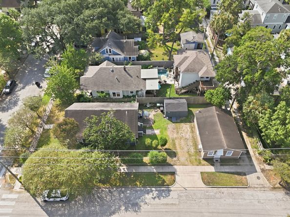 1247 Columbia Street, Houston TX 77008