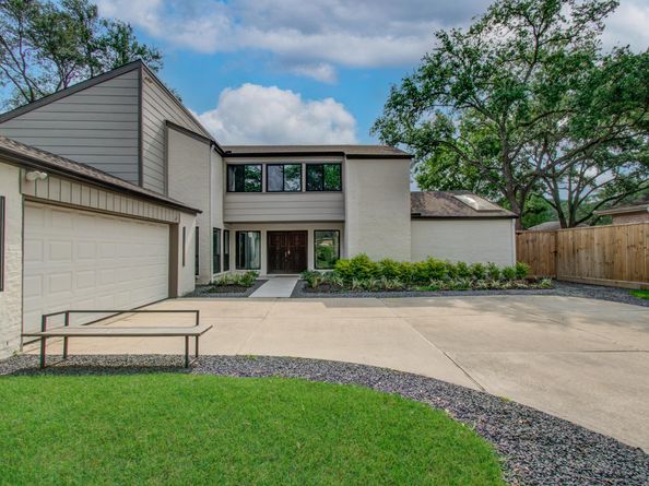 1607 Big Lake Drive, Houston TX 77077