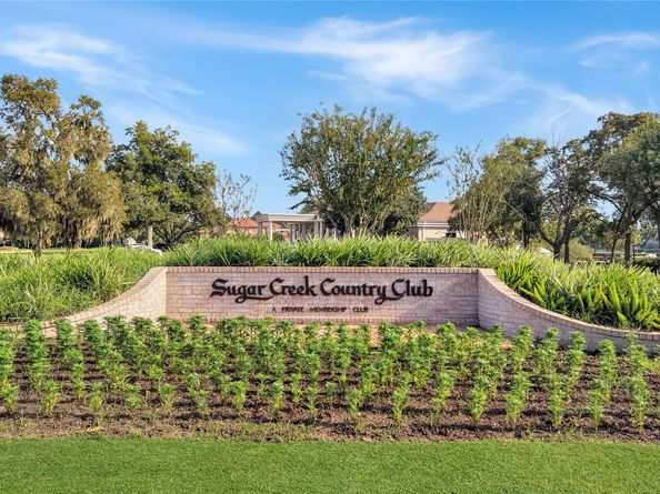 402 Lakeside Boulevard, Sugar Land TX 77478