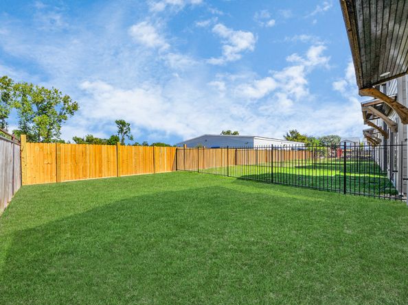 6322 Milwee Street B, Houston TX 77092