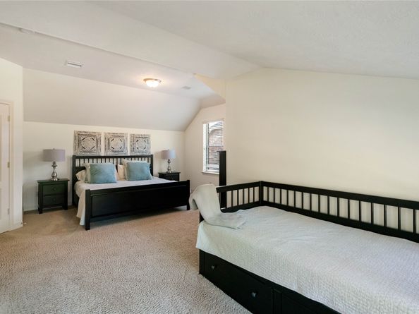 241 W Tupelo Green Circle, Spring TX 77389