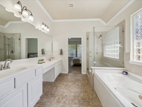 11911 Lake Mead Lane, Humble TX 77346