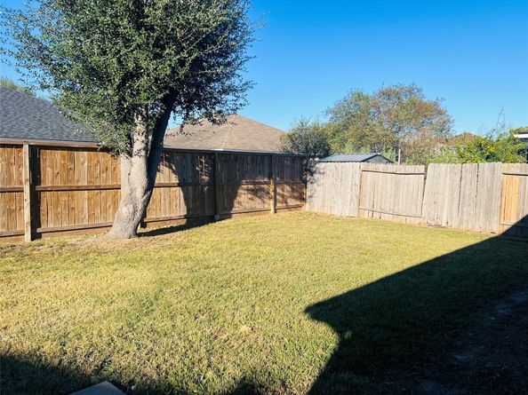 4418 Colomba Street, Houston TX 77045