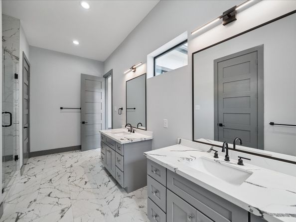 2321 Tuam Street, Houston TX 77004