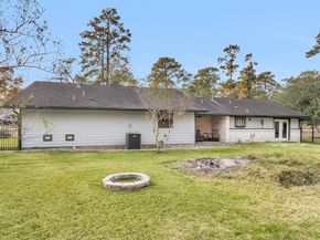 528 Catfish Lane, Conroe TX 77384