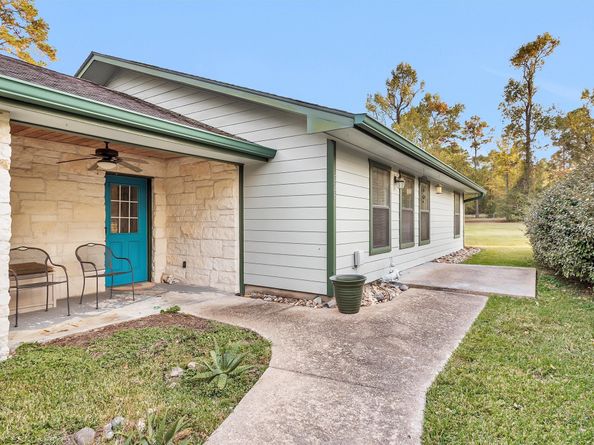 528 Catfish Lane, Conroe TX 77384