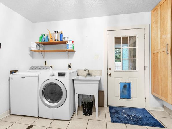 528 Catfish Lane, Conroe TX 77384