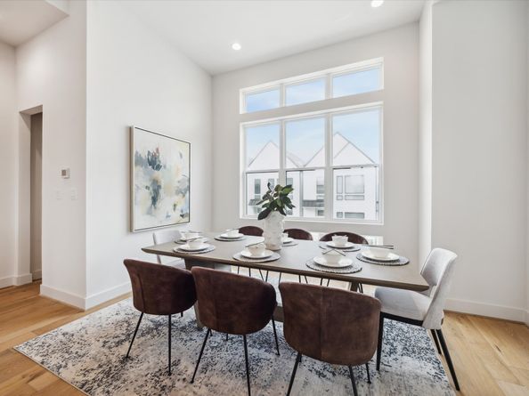 2119 Emancipation Avenue, Houston TX 77003