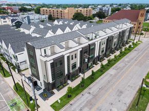 2119 Emancipation Avenue, Houston TX 77003