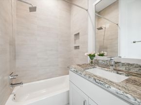 2119 Emancipation Avenue, Houston TX 77003