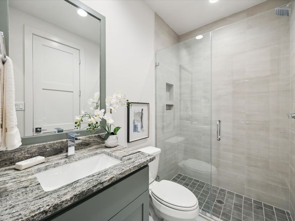 2119 Emancipation Avenue, Houston TX 77003