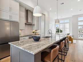 2119 Emancipation Avenue, Houston TX 77003