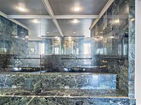 1111 Hermann Drive 28D, Houston TX 77004