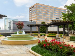 1111 Hermann Drive 28D, Houston TX 77004