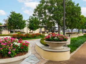 1111 Hermann Drive 28D, Houston TX 77004