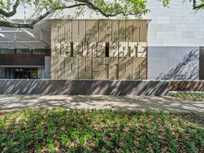 1111 Hermann Drive 28D, Houston TX 77004