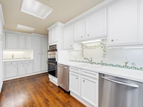 1111 Hermann Drive 28D, Houston TX 77004