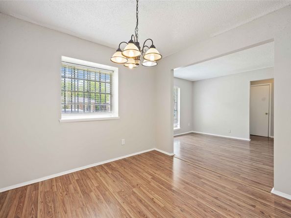 11750 Murr Way, Houston TX 77048