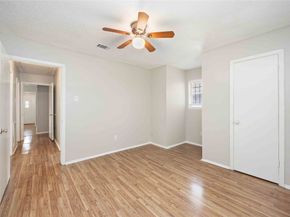 11750 Murr Way, Houston TX 77048