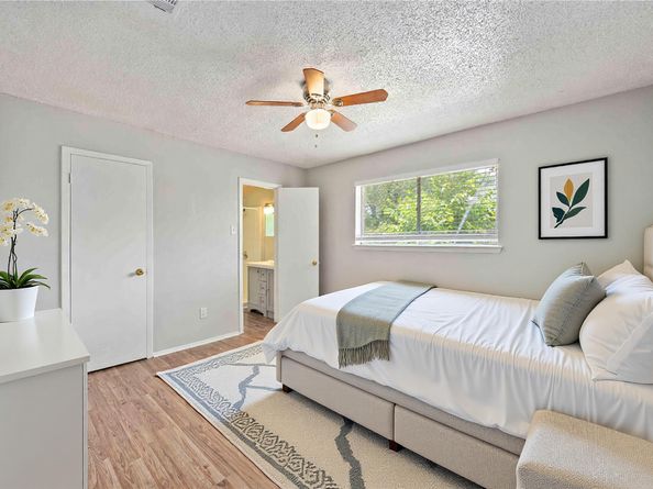 11750 Murr Way, Houston TX 77048