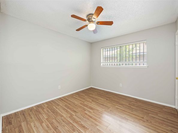 11750 Murr Way, Houston TX 77048