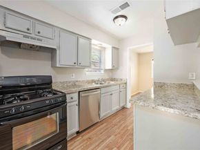 11750 Murr Way, Houston TX 77048