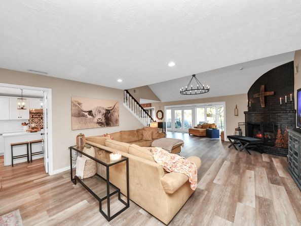 1718 Mayweather Lane, Richmond TX 77406