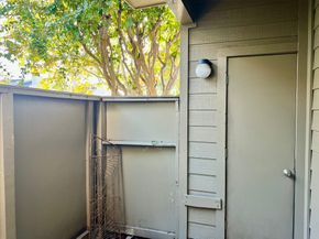 10047 Westpark Drive 9, Houston TX 77042