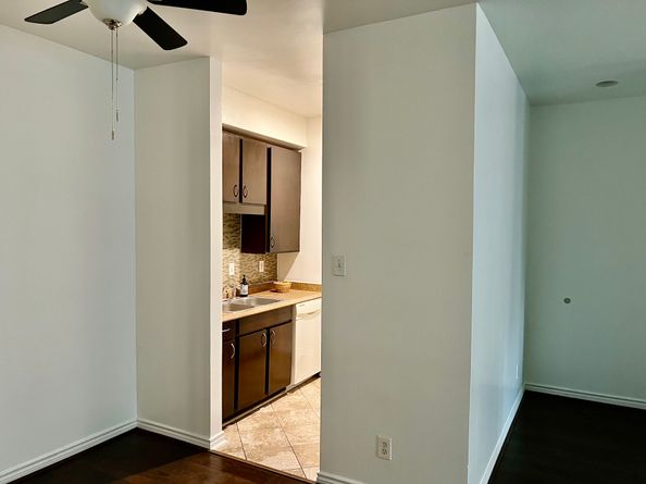 10047 Westpark Drive 9, Houston TX 77042