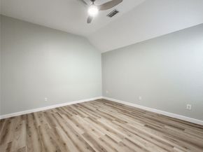 27 Auburn Path Drive, The Woodlands TX 77382