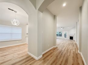 27 Auburn Path Drive, The Woodlands TX 77382