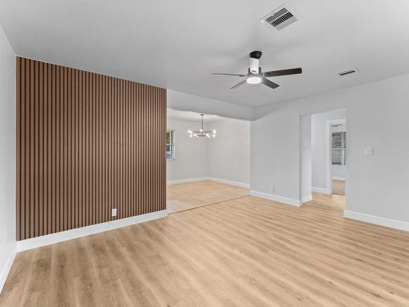 8427 Guinevere Street, Houston TX 77029