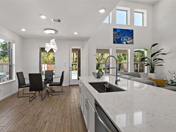 3521 Warwick River Trail, Houston TX 77365