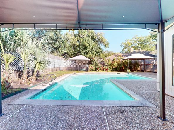 13110 Waldemere Drive, Houston TX 77077