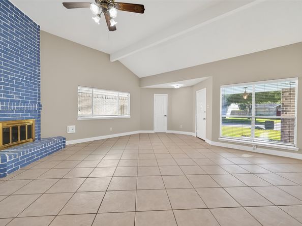 2238 Sentinal Oaks Street, Sugar Land TX 77478