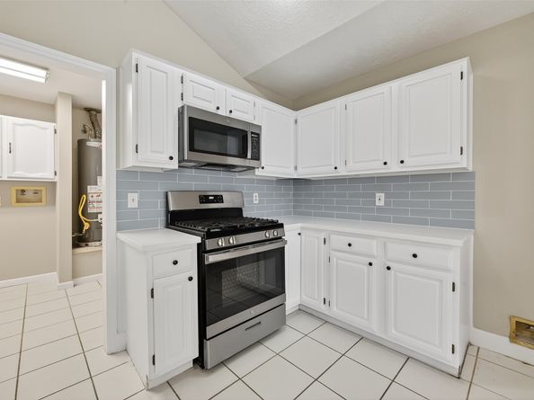 2238 Sentinal Oaks Street, Sugar Land TX 77478