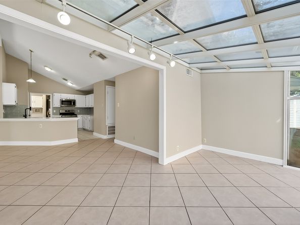 2238 Sentinal Oaks Street, Sugar Land TX 77478