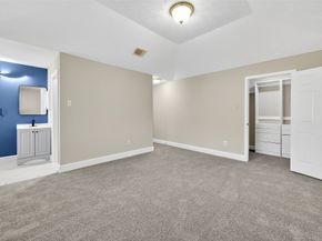 2238 Sentinal Oaks Street, Sugar Land TX 77478