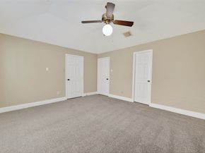 2238 Sentinal Oaks Street, Sugar Land TX 77478