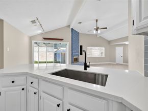 2238 Sentinal Oaks Street, Sugar Land TX 77478